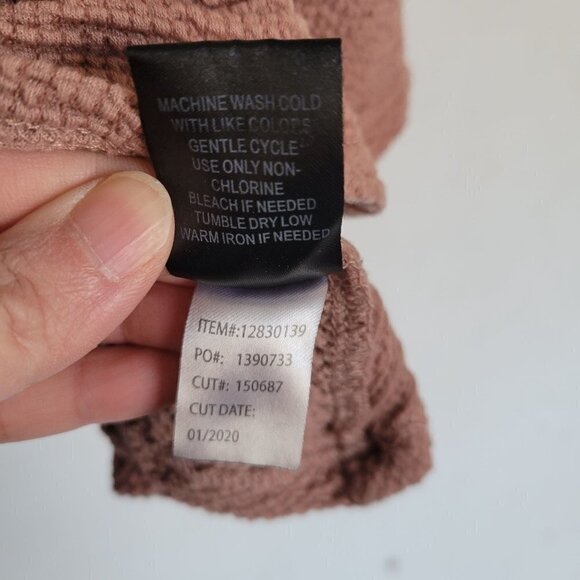 Torrid Dusty Pink Textured Smocked Off Shoulder Babydoll Top CrissCross Surplice - Picture 12 of 13